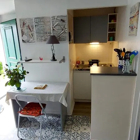Apartamento Studio Au Coeur Des Minimes A La Rochelle La Rochelle  Exterior foto