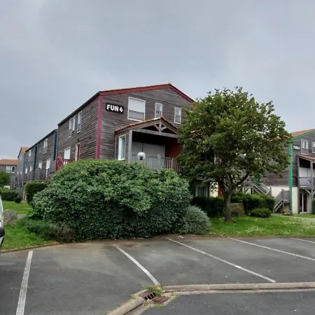 Apartamento Studio Au Coeur Des Minimes A La Rochelle La Rochelle  Exterior foto