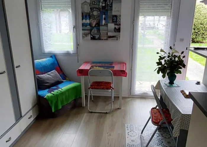 Studio Au Coeur Des Minimes A La Rochelle